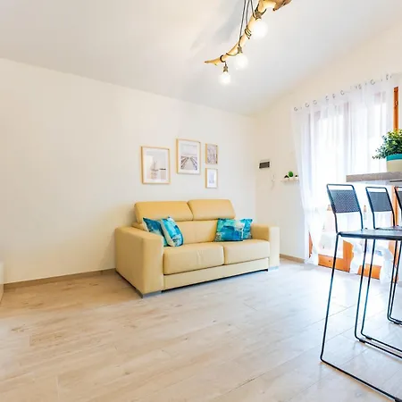 Dimora Frau Διαμέρισμα *