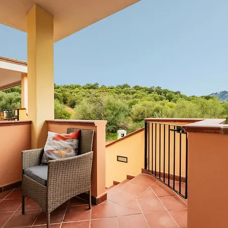 Apartment Dimora Frau